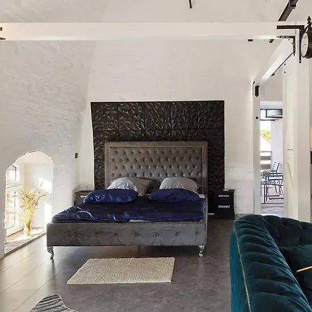 Business Loft Haldensleben 아파트 *